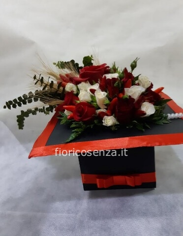 Laurea Consegna A Domicilio Di Fiori E Piante A Cosenza Rende E Zone Limitrofe